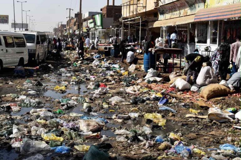 هل تتحول نفايات الخرطوم لصناعة تعيد بناء عاصمة حضارية
