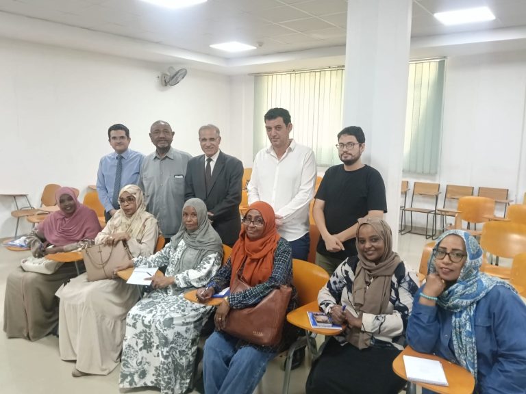 انطلاق دورة تدريبية متخصصة في الزراعة الذكية والتقنيات الحديثة