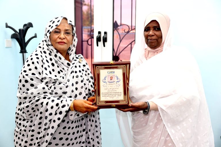 محافظ بنك السودان المركزي تدشن العمل بوكالة الاستعلام والتصنيف الائتماني بالخرطوم